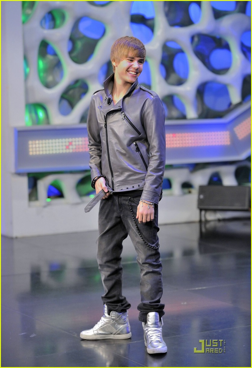 Justin Bieber on 'El Hormiguero' -- VIDEOS!