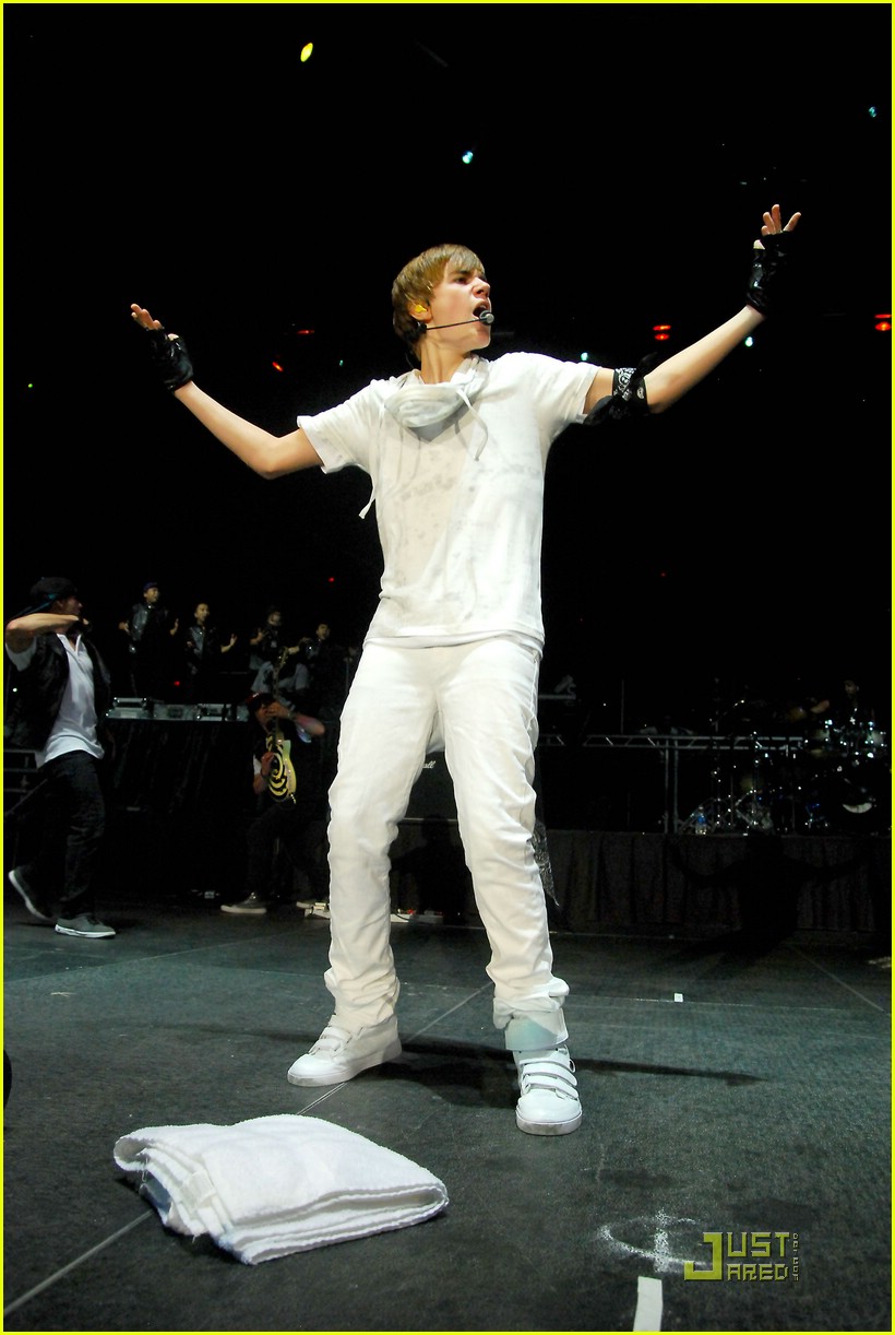 Katy Perry is 'Over' Justin Bieber