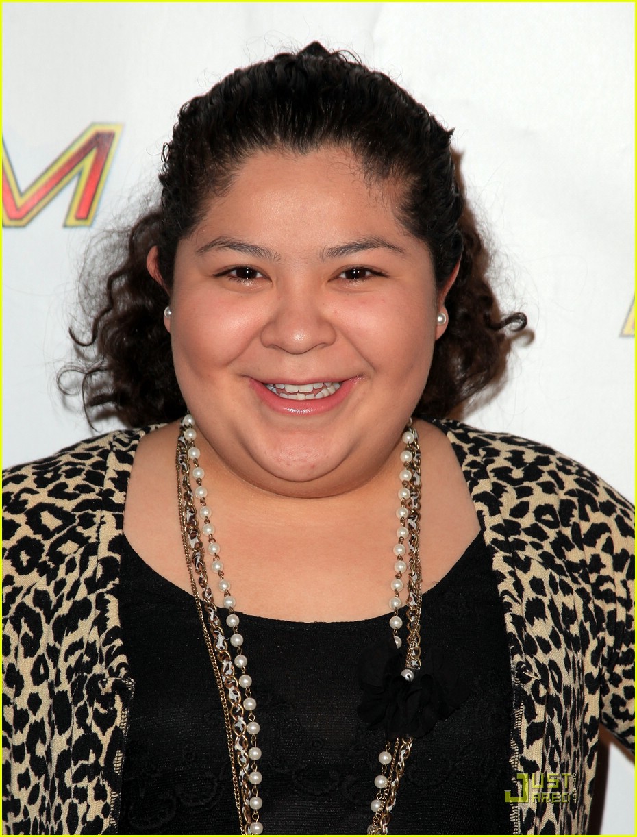 Raini Rodriguez: Pastry Presents at KIIS-FM Jingle Ball 2010