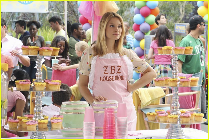 Spencer Grammer: ZBZ's House Mom!
