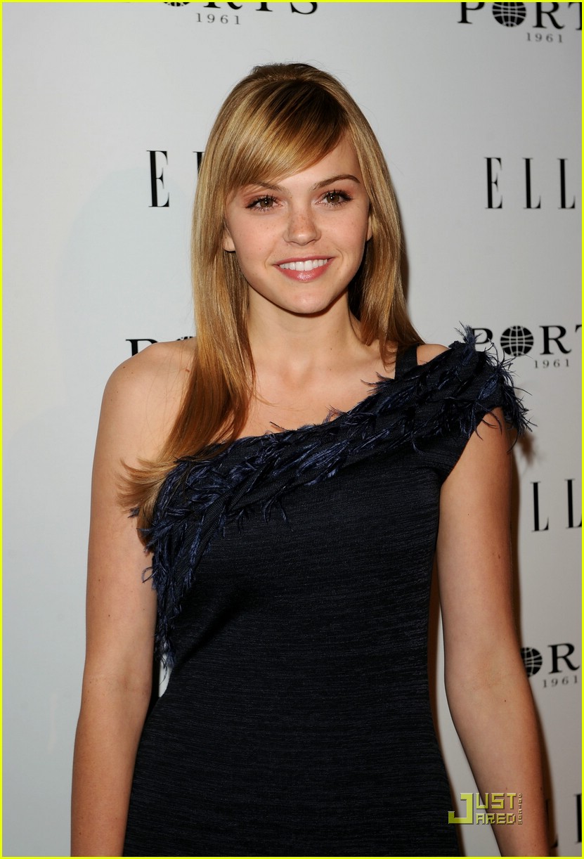 Aimee Teegarden: 'Friday Night Lights' Fifth Season DVD Coming!