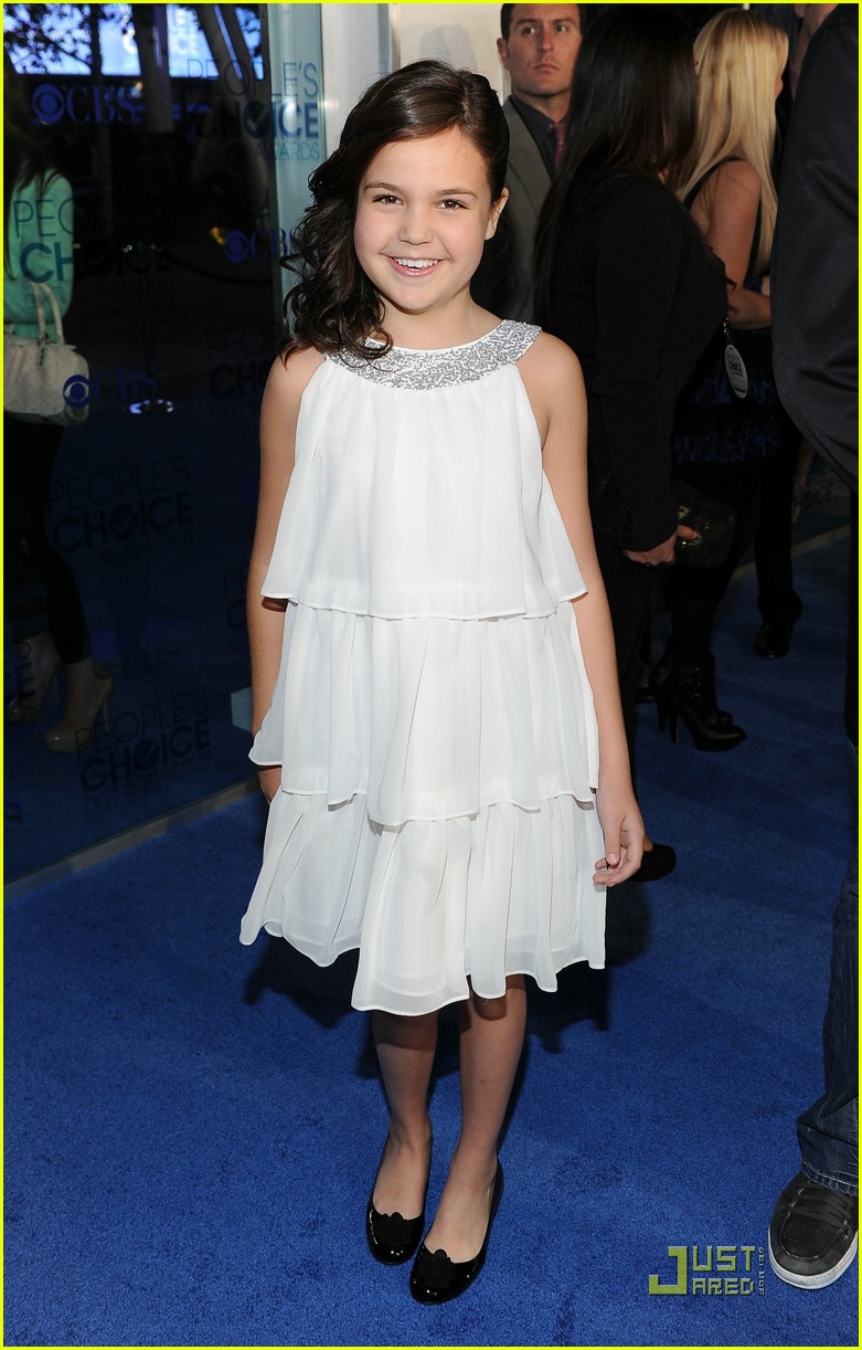 Bailee Madison 'Just Goes With It' at People's Choice