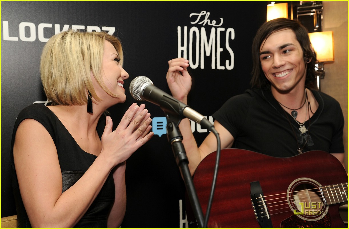 Chelsea Kane: 'The Homes' Premiere Dinner!