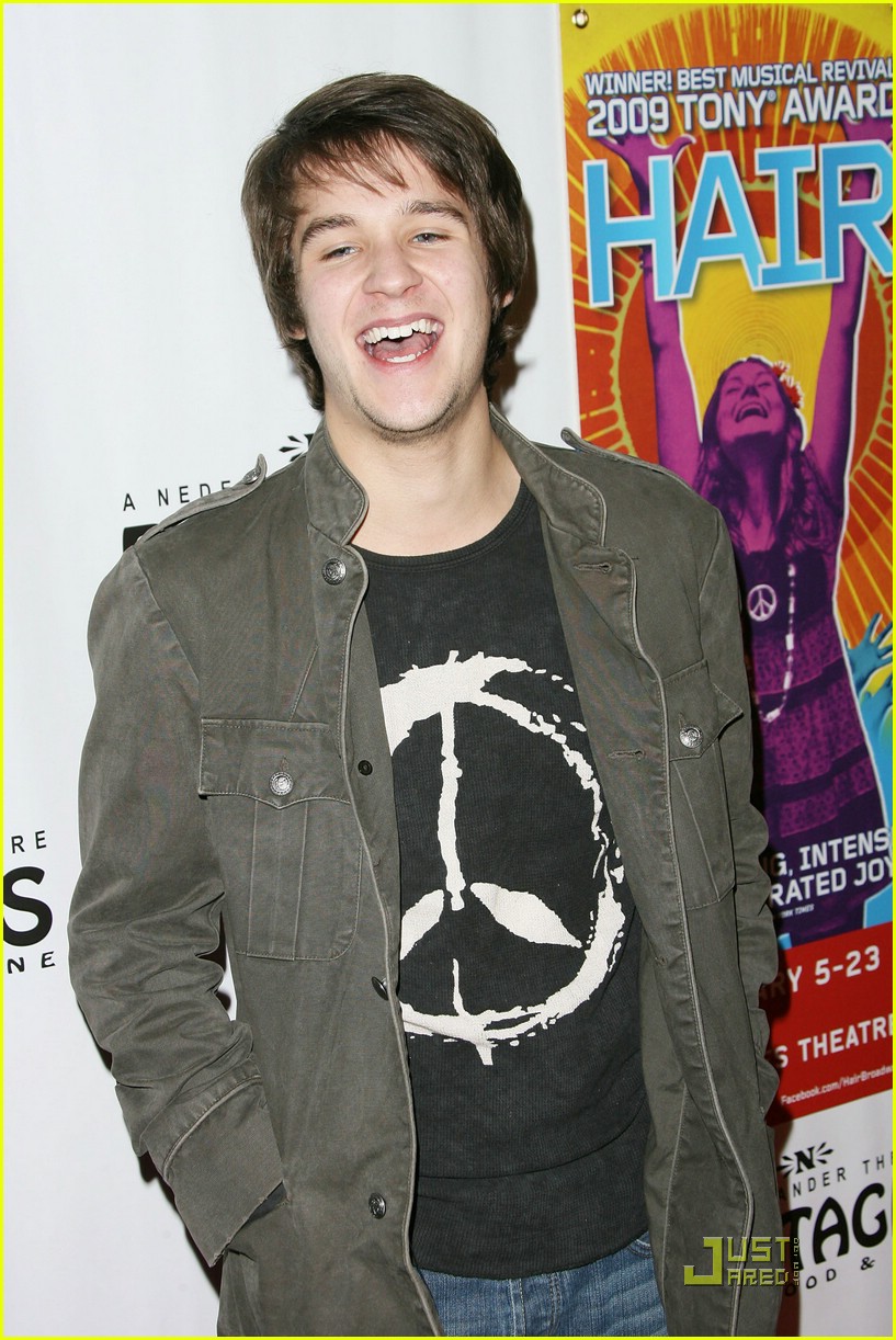 Devon Werkheiser: Hair Hunk