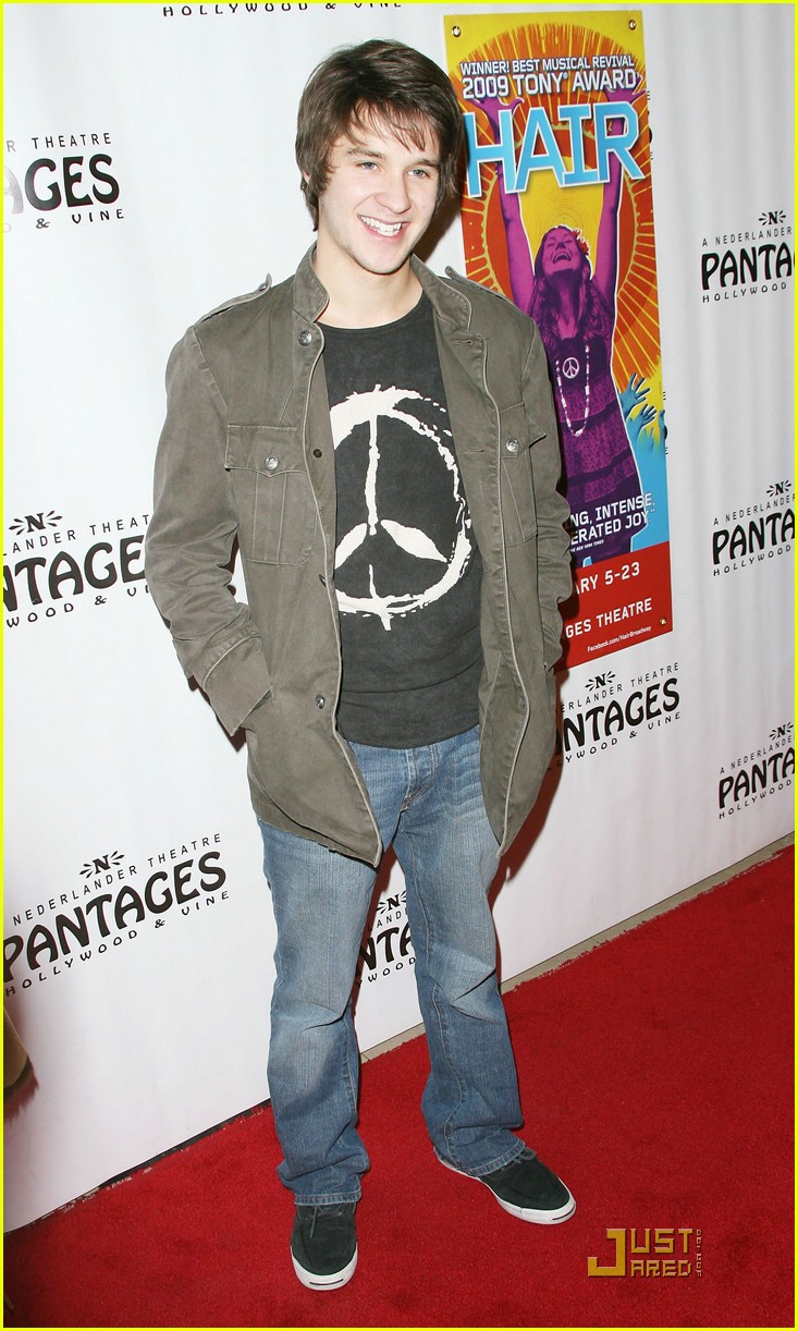 Devon Werkheiser: Hair Hunk
