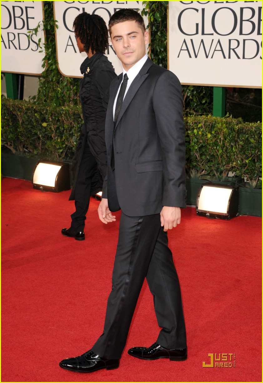 Zac Efron: Golden Globe Awards 2011