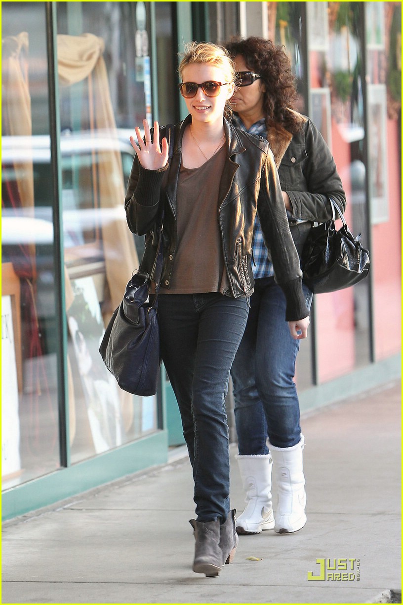 Emma Roberts: Larchmont Lady
