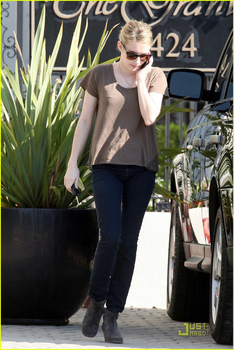 Emma Roberts: Larchmont Lady