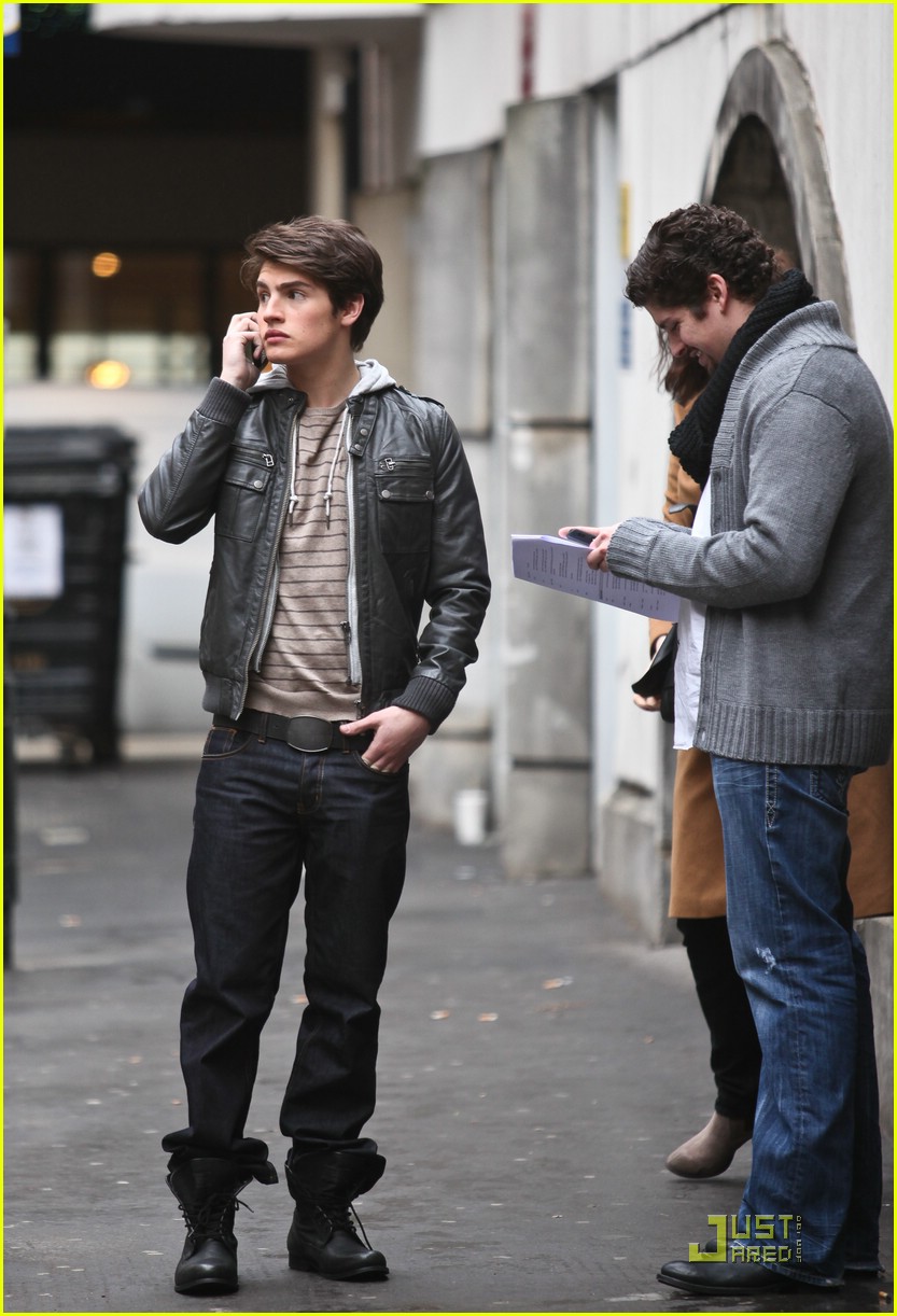 Gregg Sulkin & Electra Formosa: Soho Stroll in London