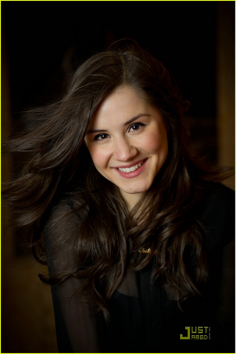 Gregg Sulkin: 'Get The Look' Guest Star!