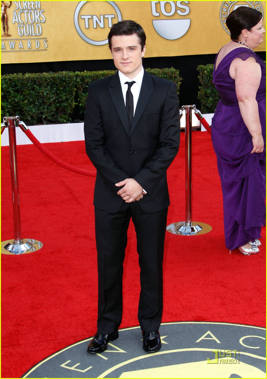 Josh Hutcherson: SAG Awards Stud