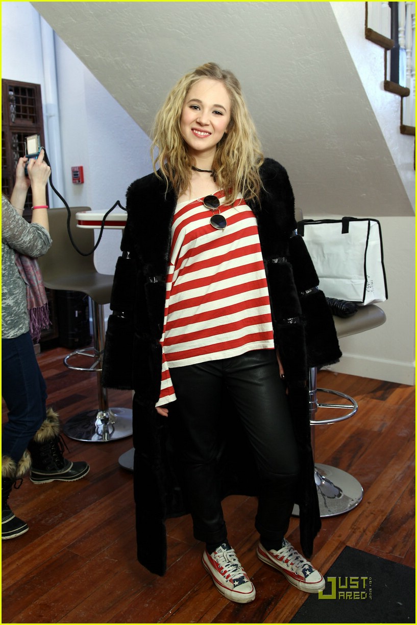 Kay Panabaker & Juno Temple: Sundance 'Little Birds'