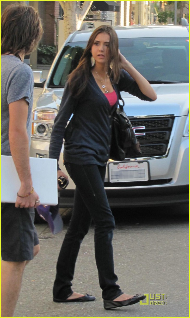 Nina Dobrev: Funny or Die Vampires Coming!
