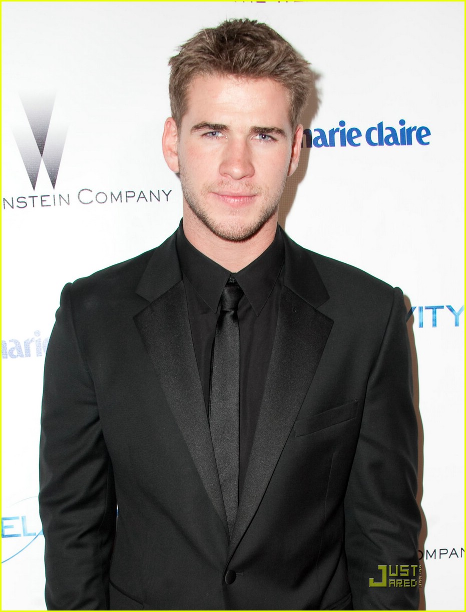 Renee Olstead & Liam Hemsworth: Golden Globes Party Pair