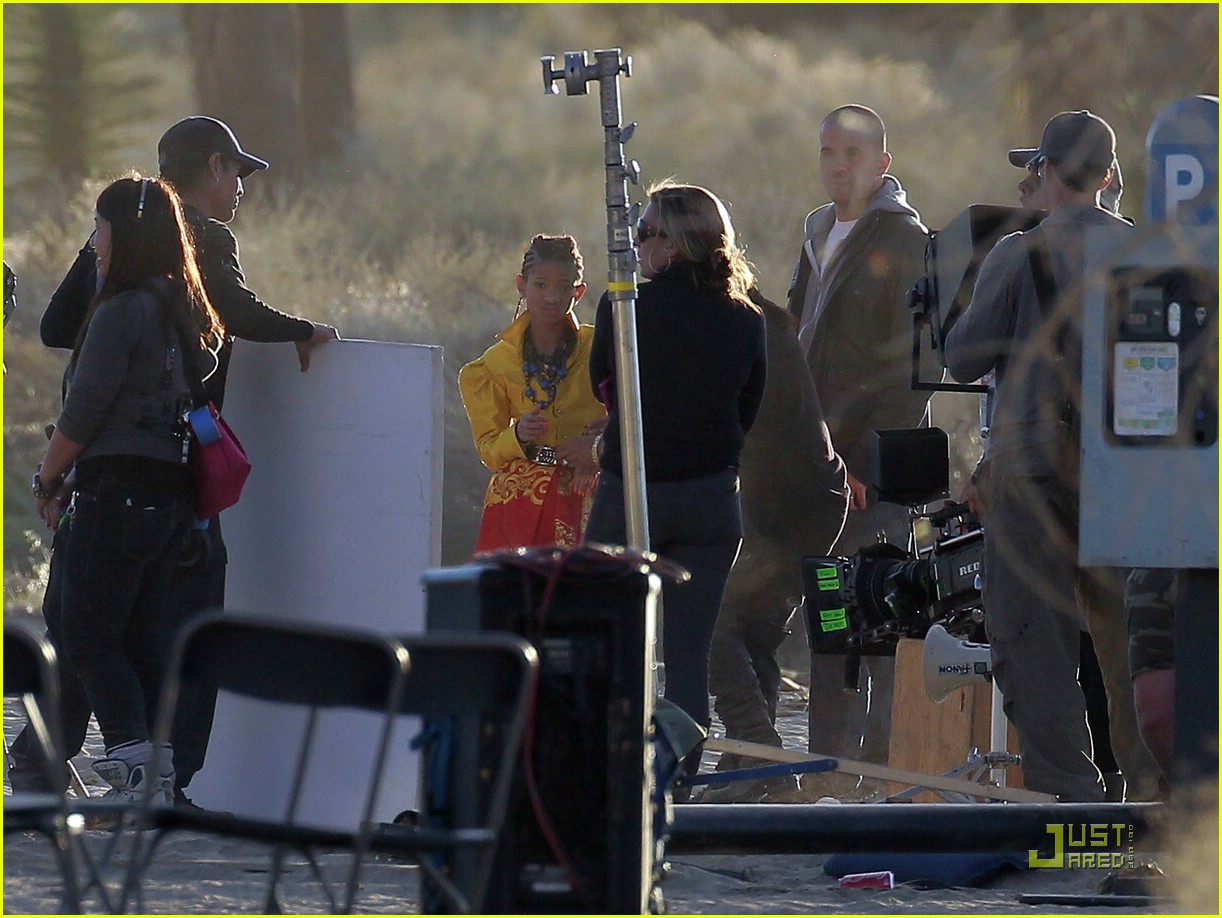 Willow Smith is a '21st Century Girl'