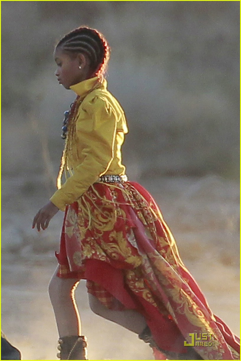 Willow Smith is a '21st Century Girl'