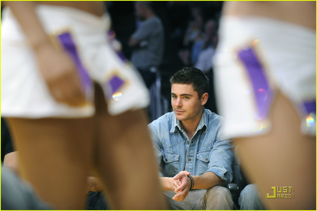 Zac Efron: Let's Go Lakers