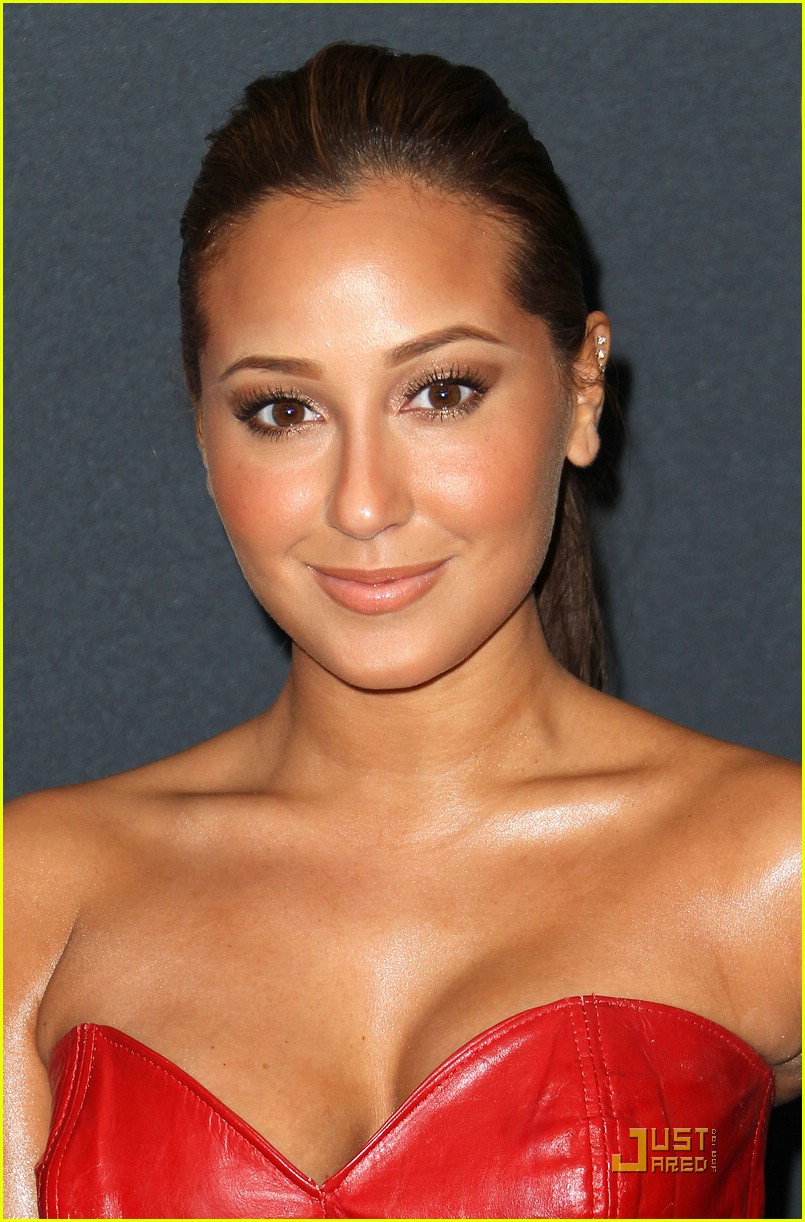 Adrienne Bailon: Red Hot Roc