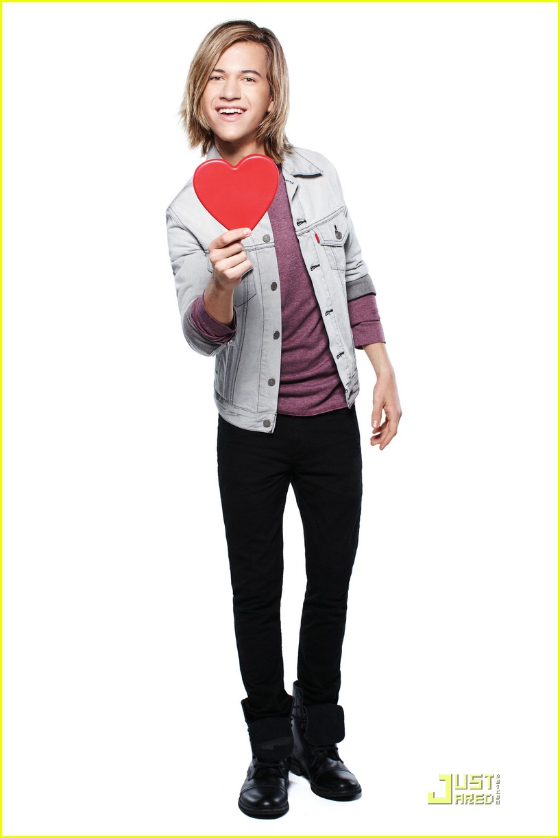 Ashley Argota & Taylor Gray: Happy Valentine's Day!