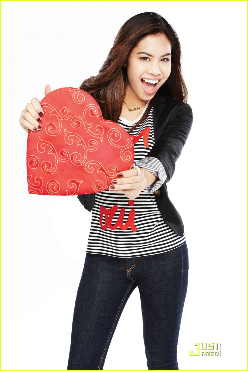 Ashley Argota & Taylor Gray: Happy Valentine's Day!