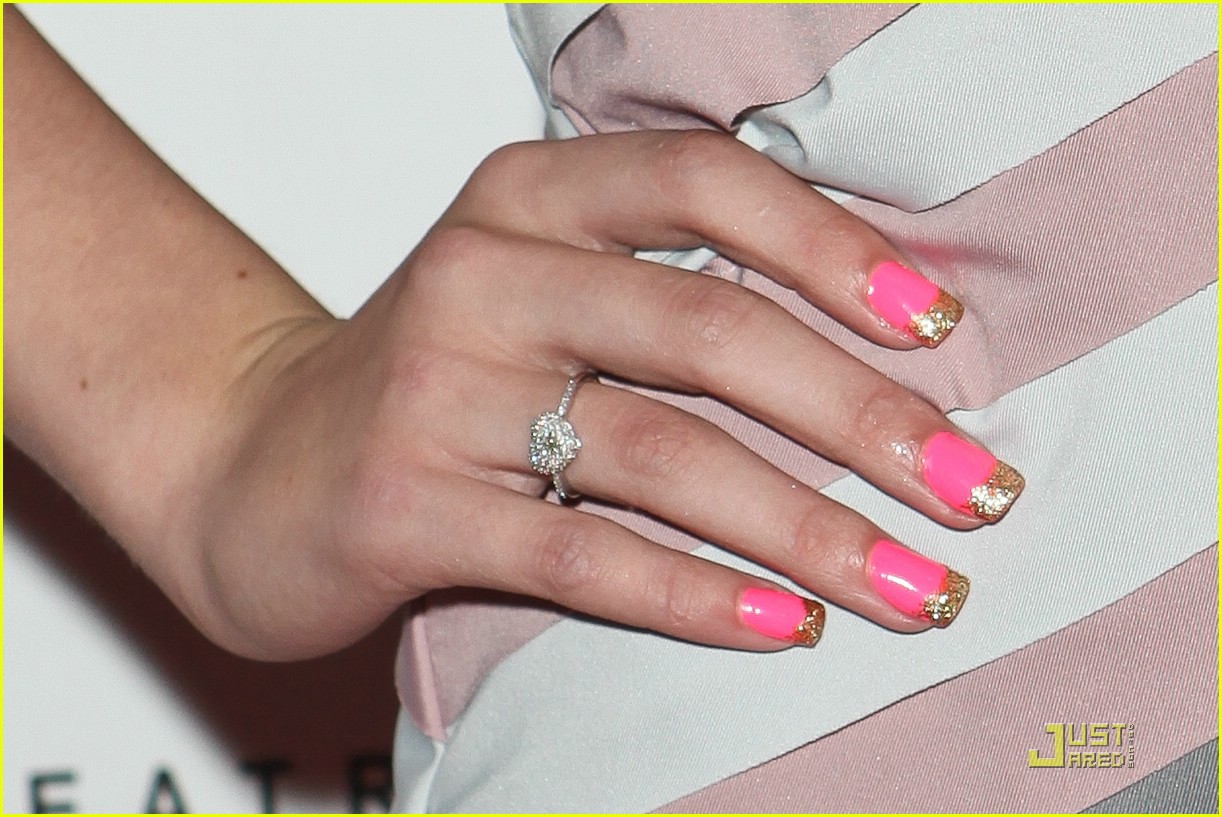 Bella Thorne: 'Rock of Ages' with Jimmy Bennett!