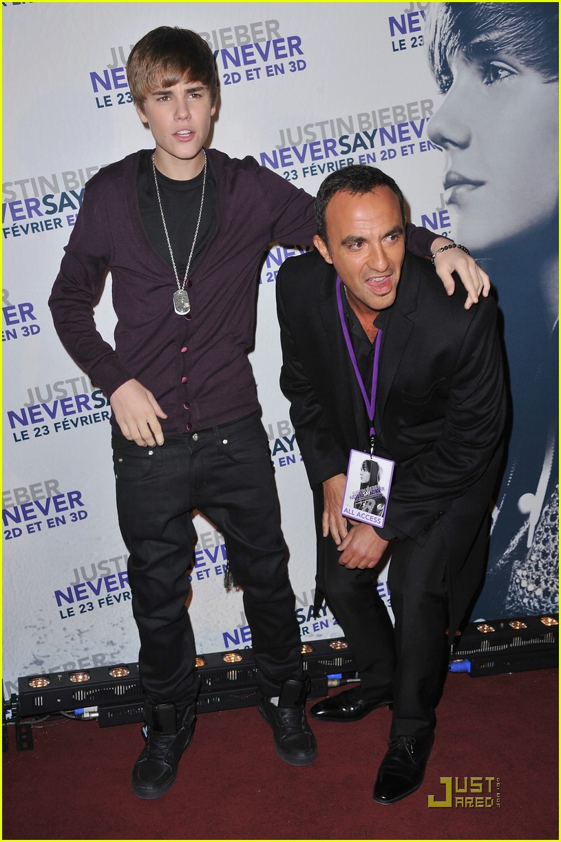 Justin Bieber: Paris Turns Purple!