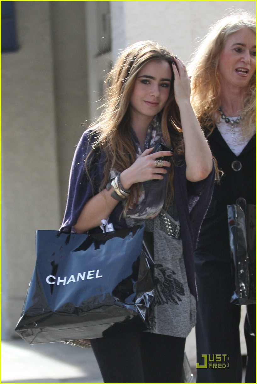 Lily Collins: Chanel Shopper