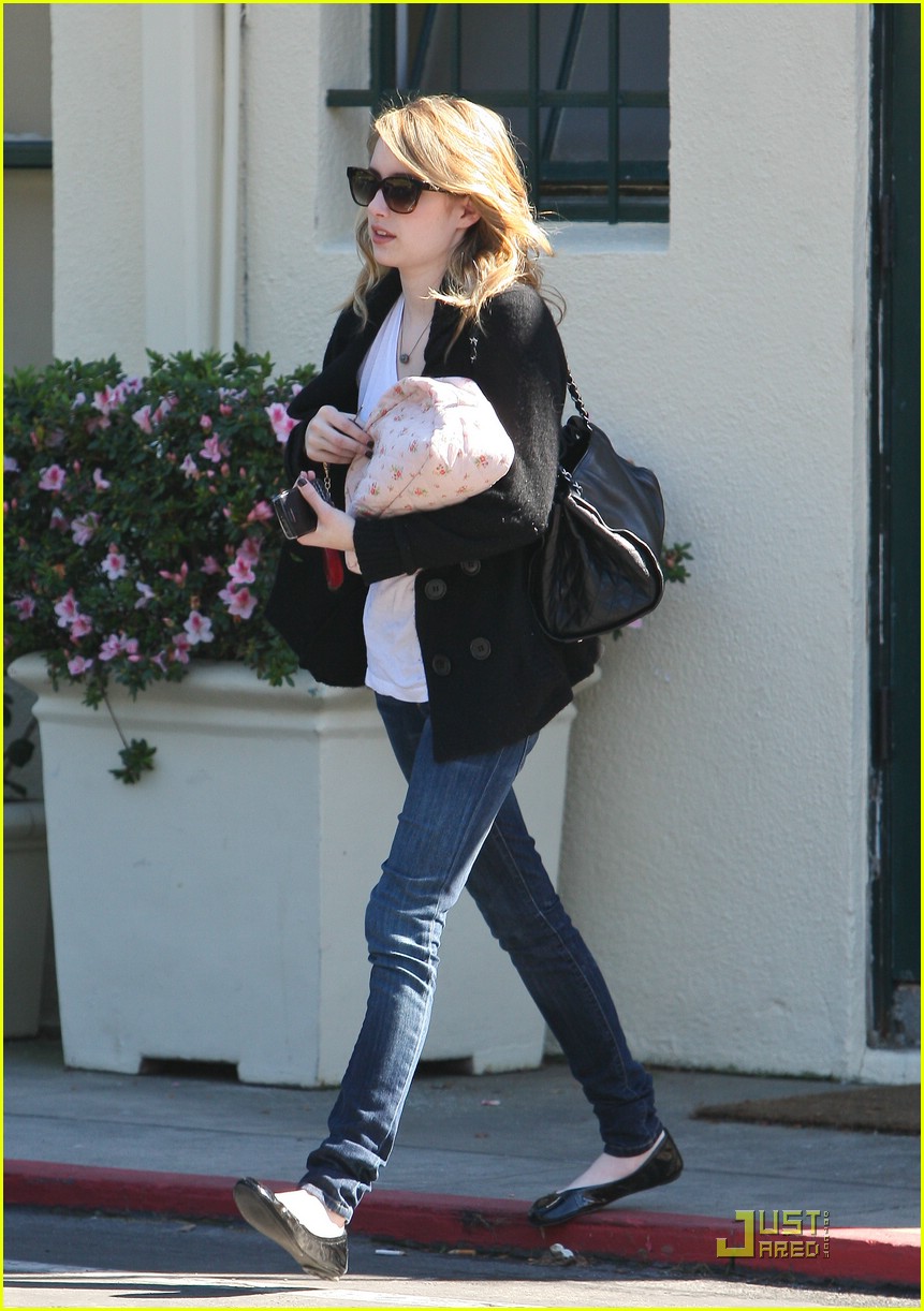 Emma Roberts: Don't Chase Me!