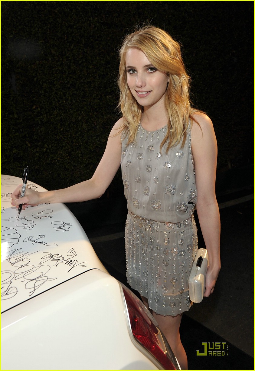 Emma Roberts: Jenny Packham Perfect