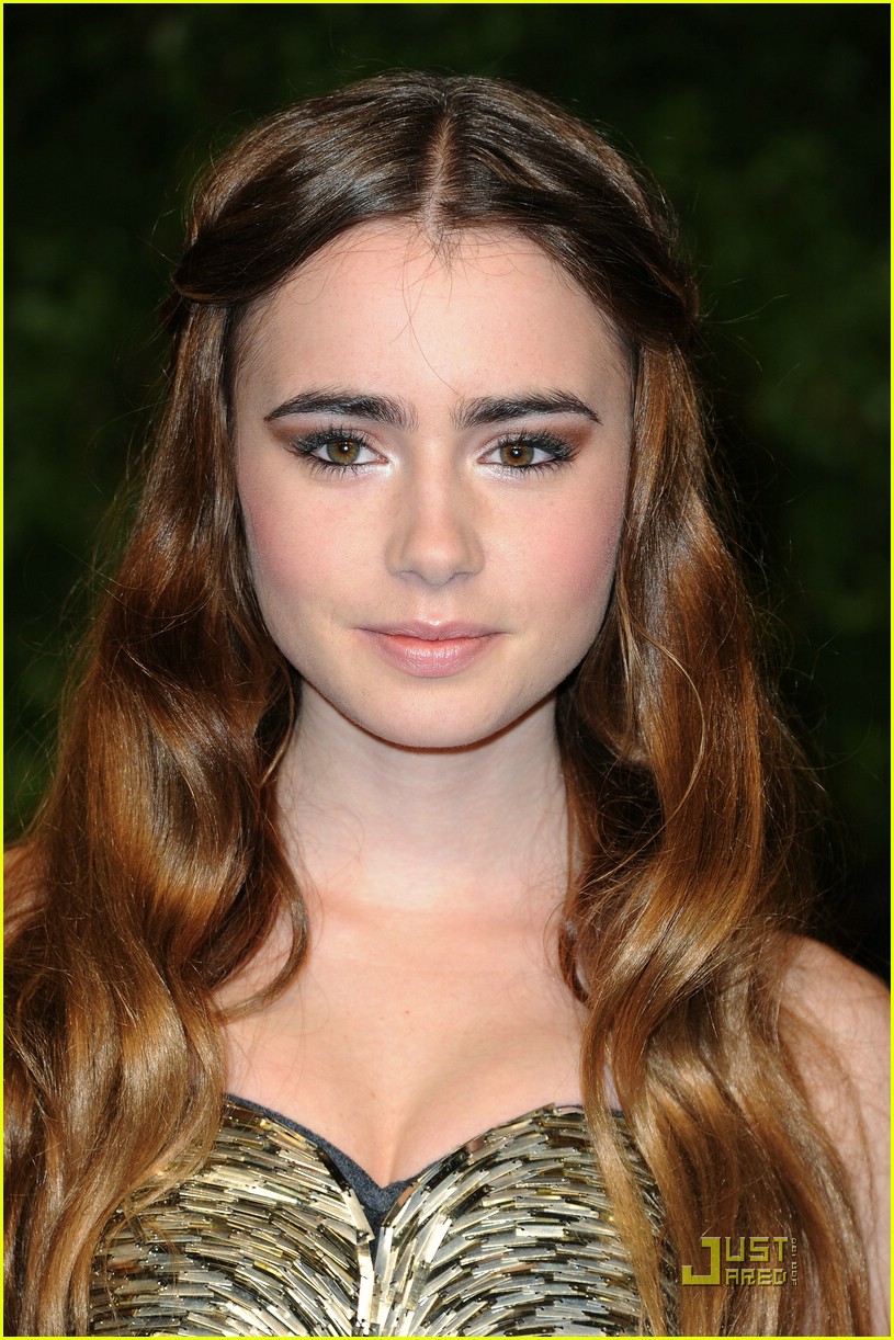 Joe Jonas & Lily Collins: Vanity Fair Oscar Party Pair
