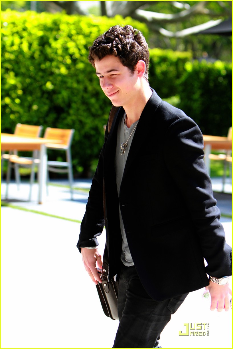 Nick Jonas: Meetings Before Motown
