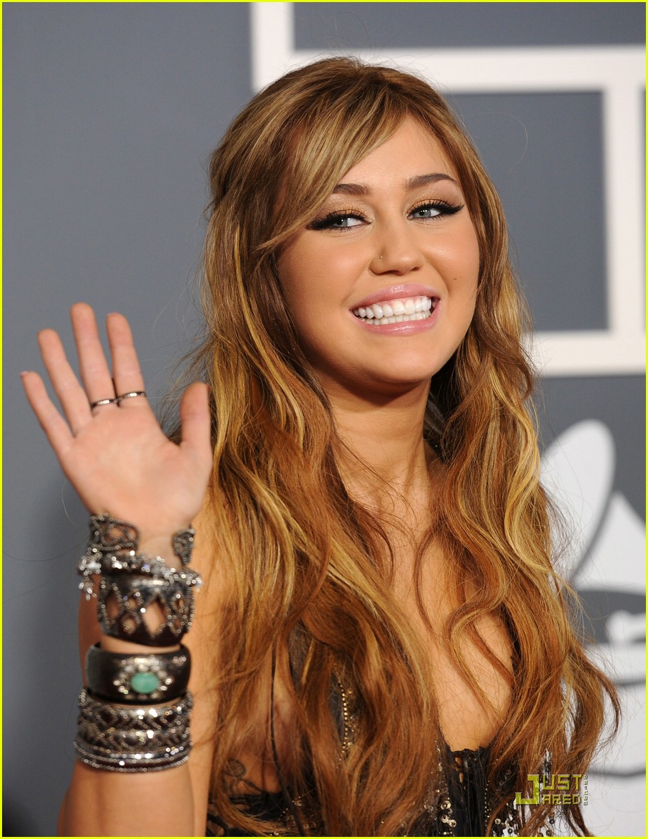 Miley Cyrus is Roberto Cavalli Ravishing