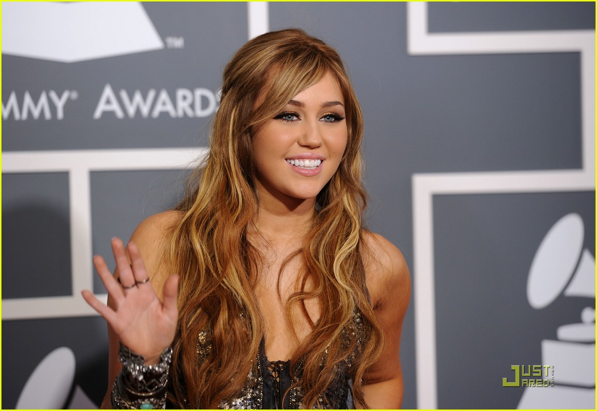 Miley Cyrus is Roberto Cavalli Ravishing