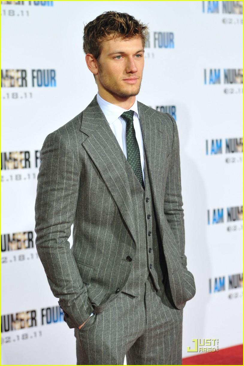 Alex Pettyfer: 'I Am Number Four' Premiere!