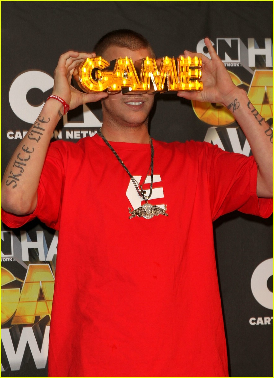Ryan Sheckler Wins Alti-Dude at Hall of Game Awards!