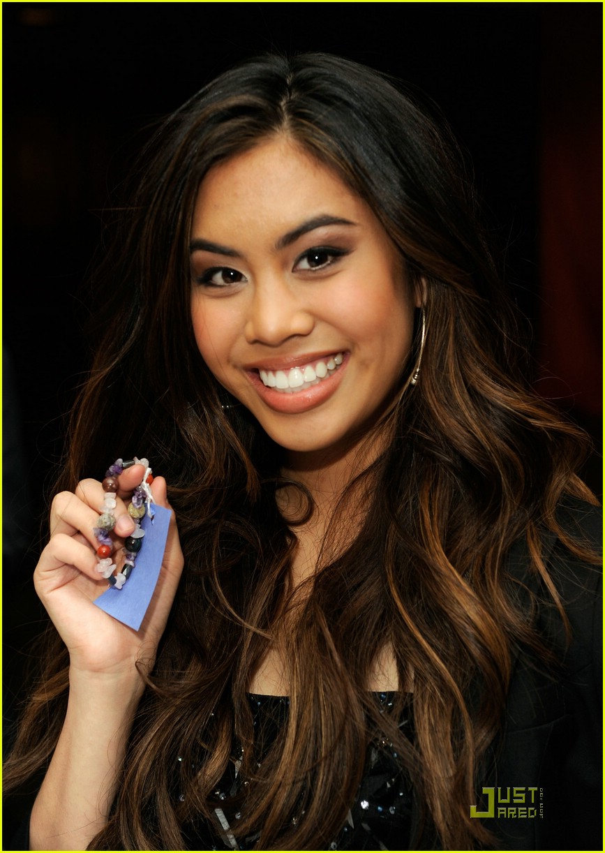 Ashley Argota & Jillian Clare: Stellar Night Sweeties