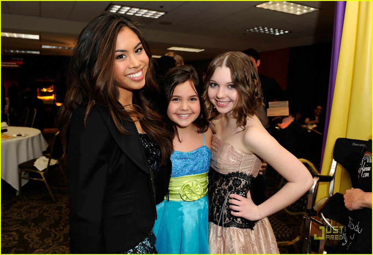 Ashley Argota & Jillian Clare: Stellar Night Sweeties