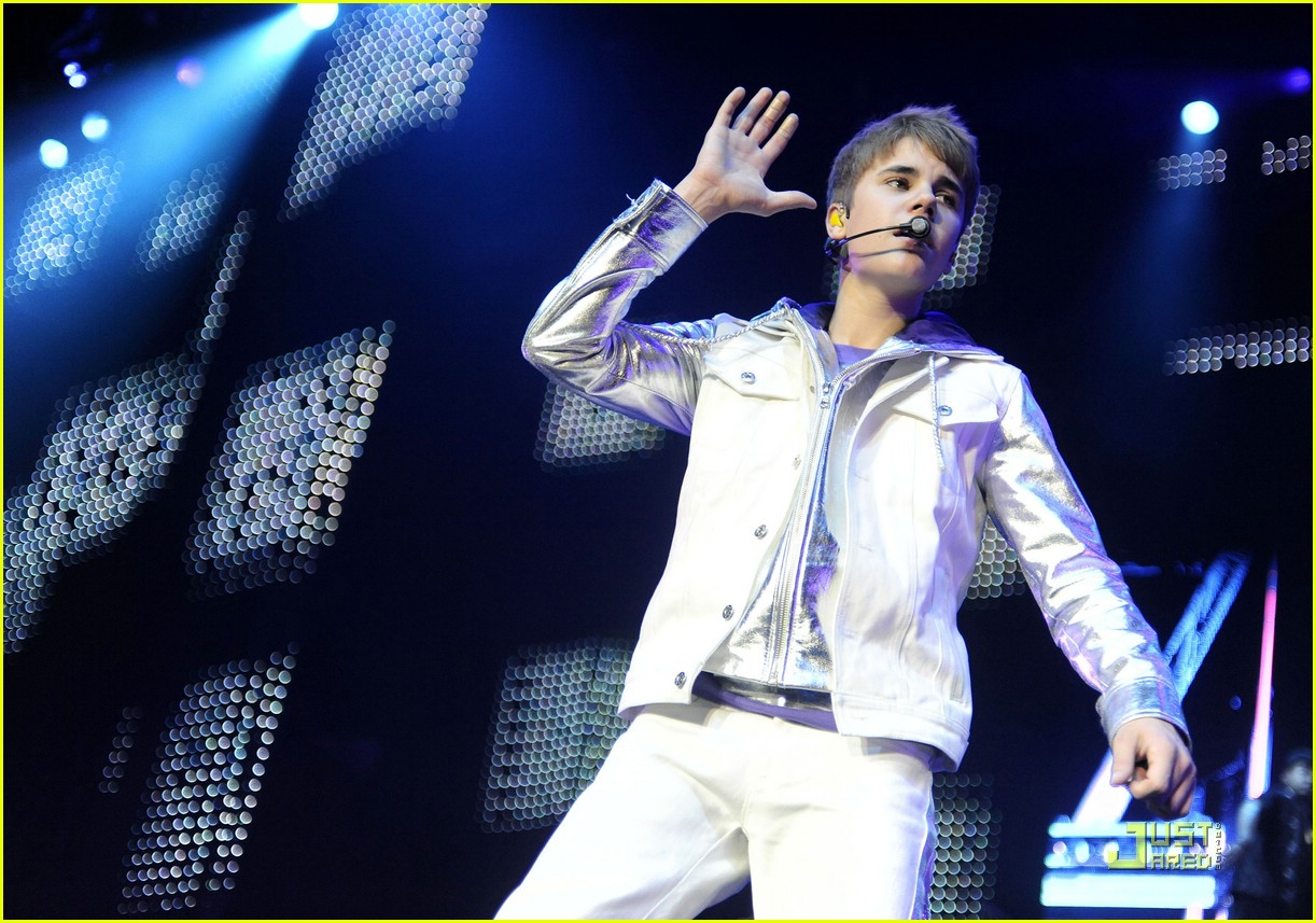 Justin Bieber: Ahoy, Holland!