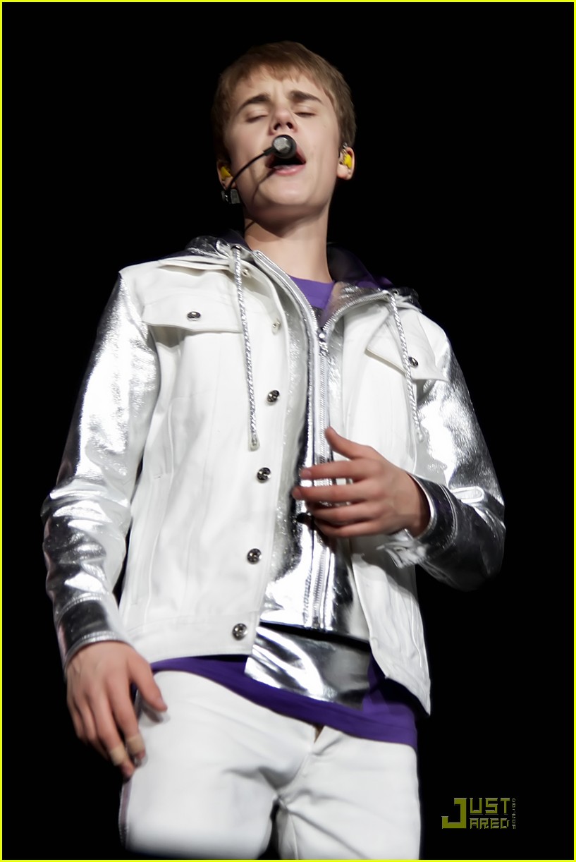 Justin Bieber: Possible Riot Situation in Liverpool!