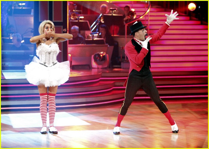Chelsea Kane & Mark Ballas: Jump & Jive!