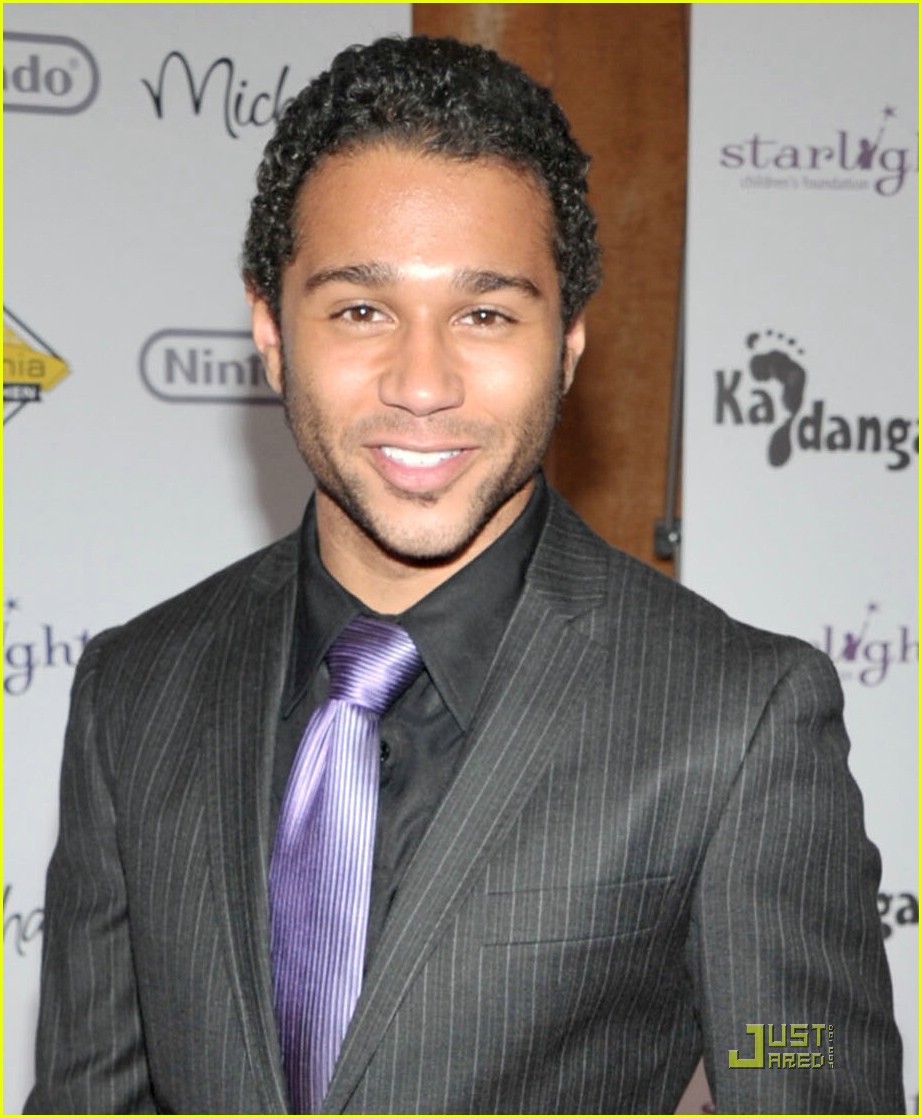 Corbin Bleu: A Stellar Night Storyteller