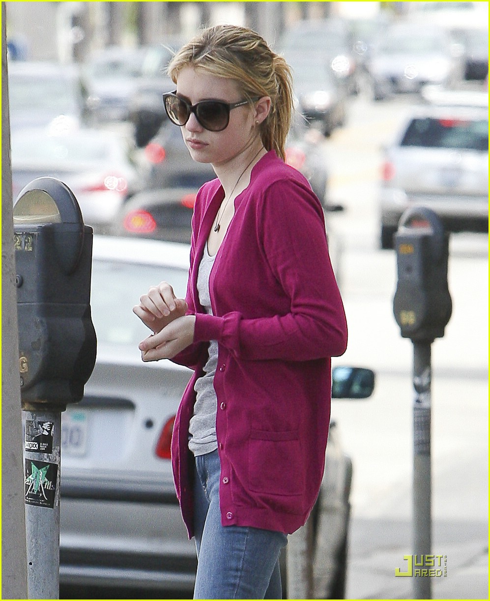 Emma Roberts: I Always Wash My Face