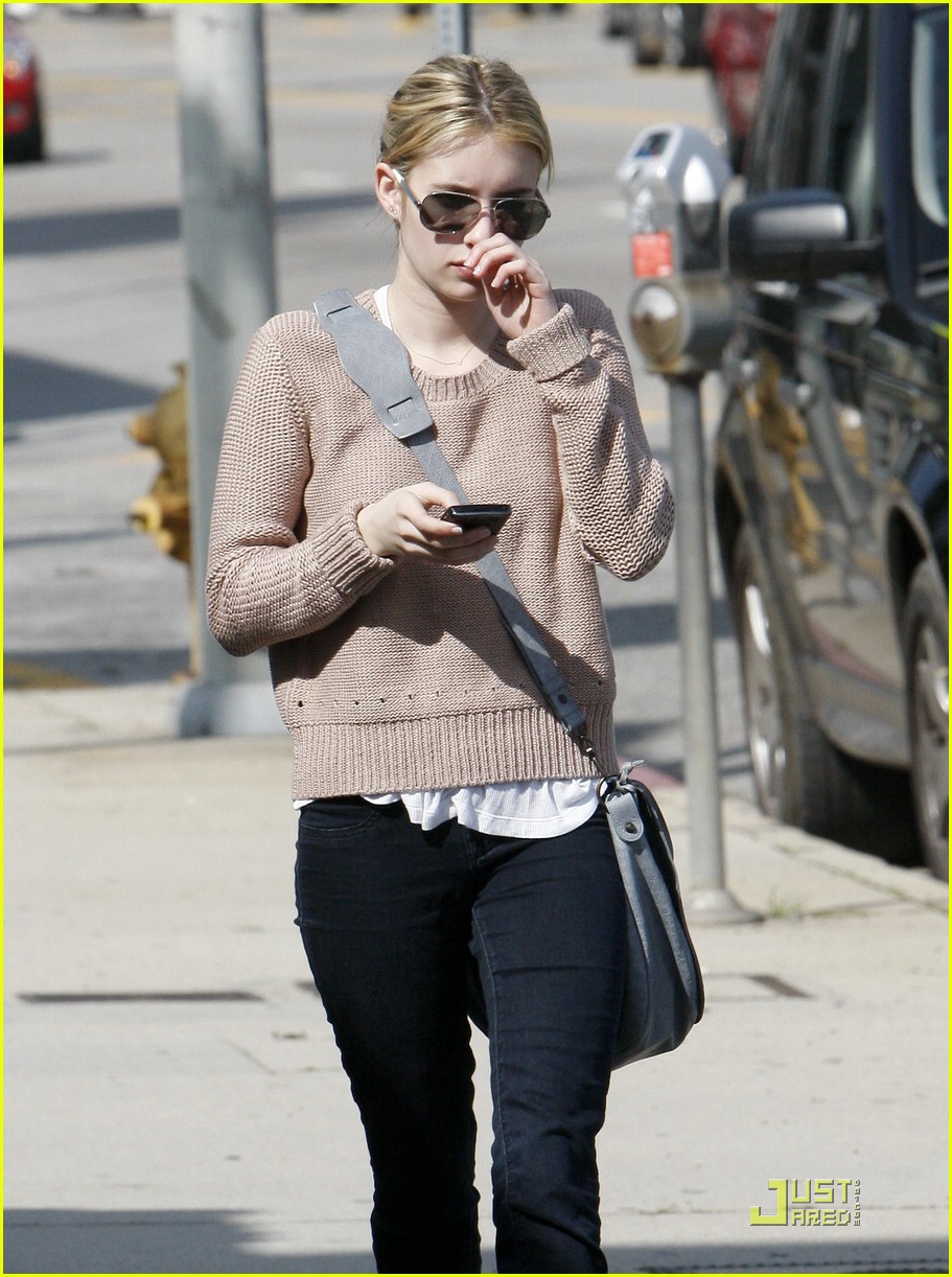 Emma Roberts: Scream 4 Site Launches!
