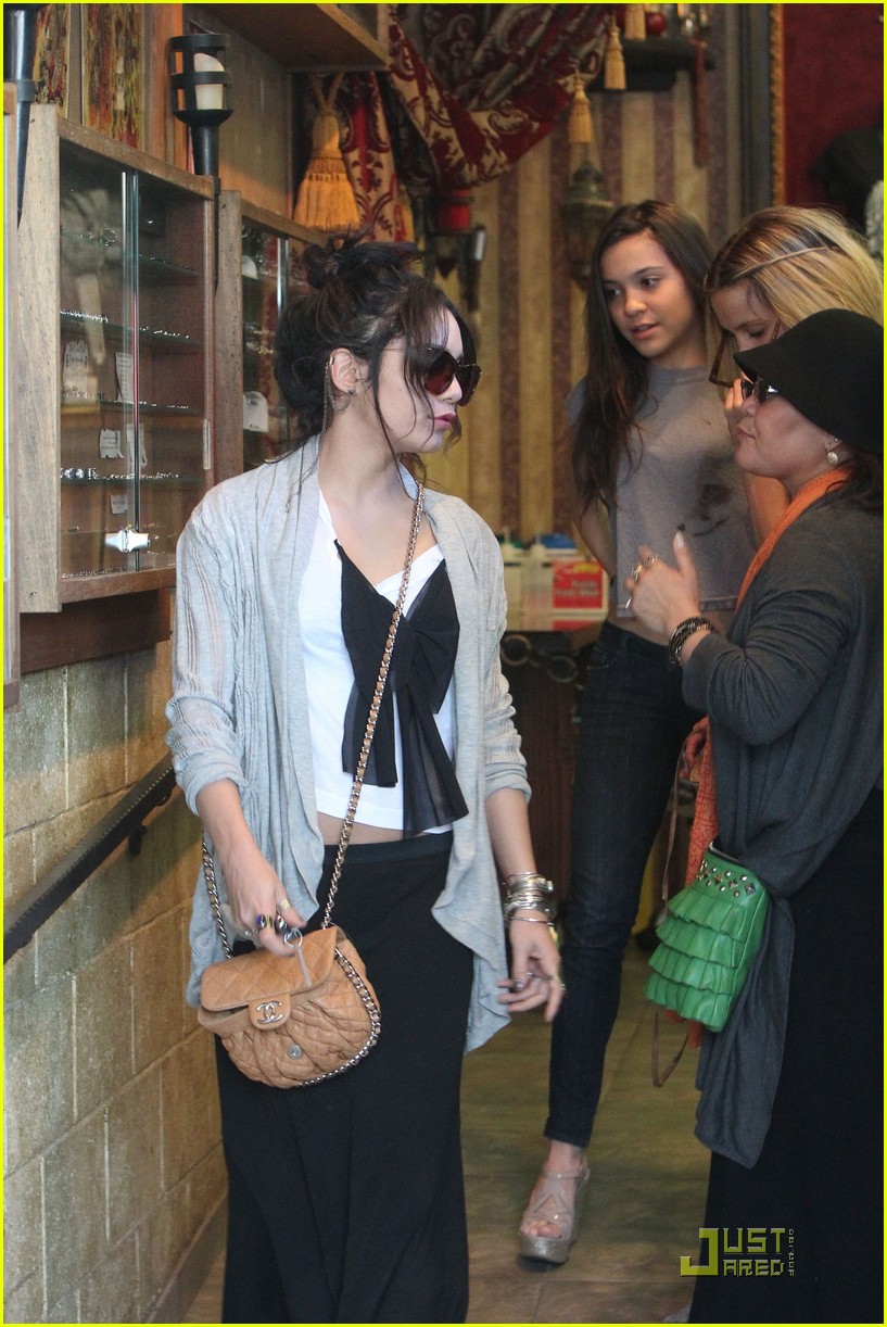 Vanessa Hudgens: Studio Cafe with Josh Hutcherson!