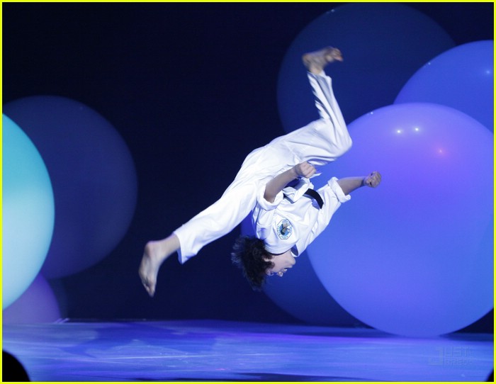 Leo Howard is Kickin' It!