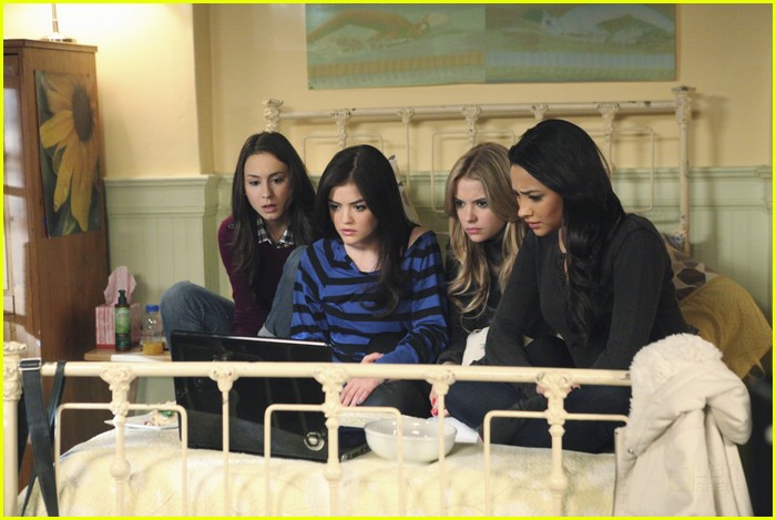 Lucy Hale & Shay Mitchell: Laptop Ladies