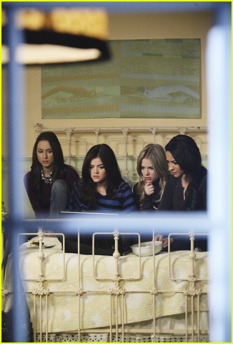 Lucy Hale & Shay Mitchell: Laptop Ladies