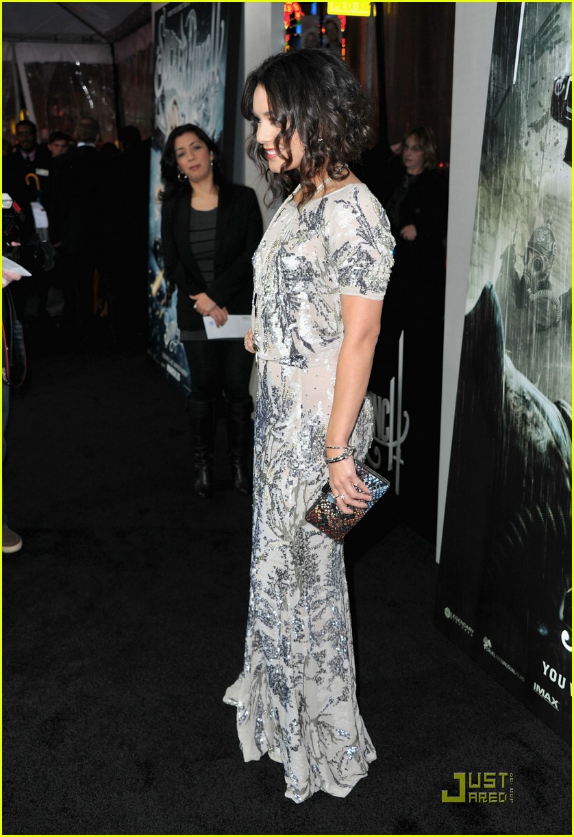 Vanessa Hudgens: 'Sucker Punch' Premiere!