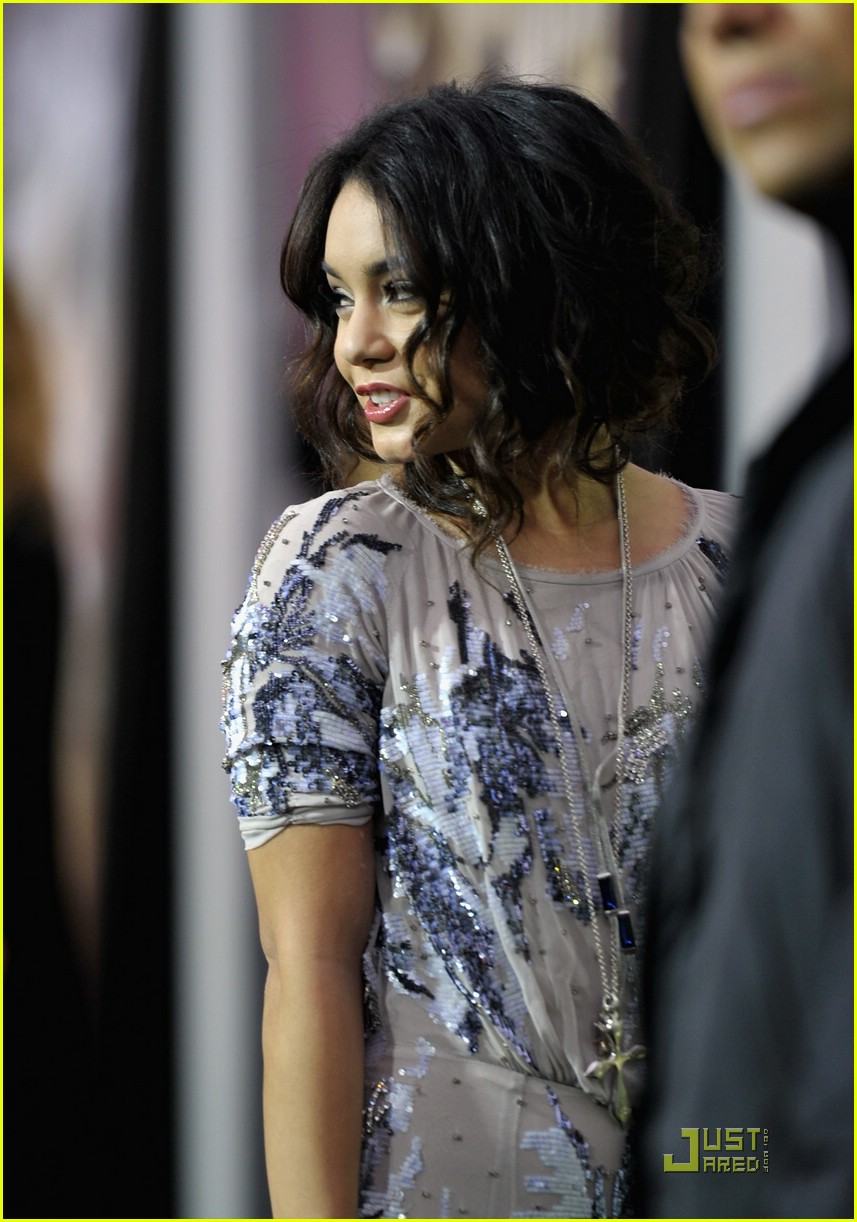 Vanessa Hudgens: 'Sucker Punch' Premiere!