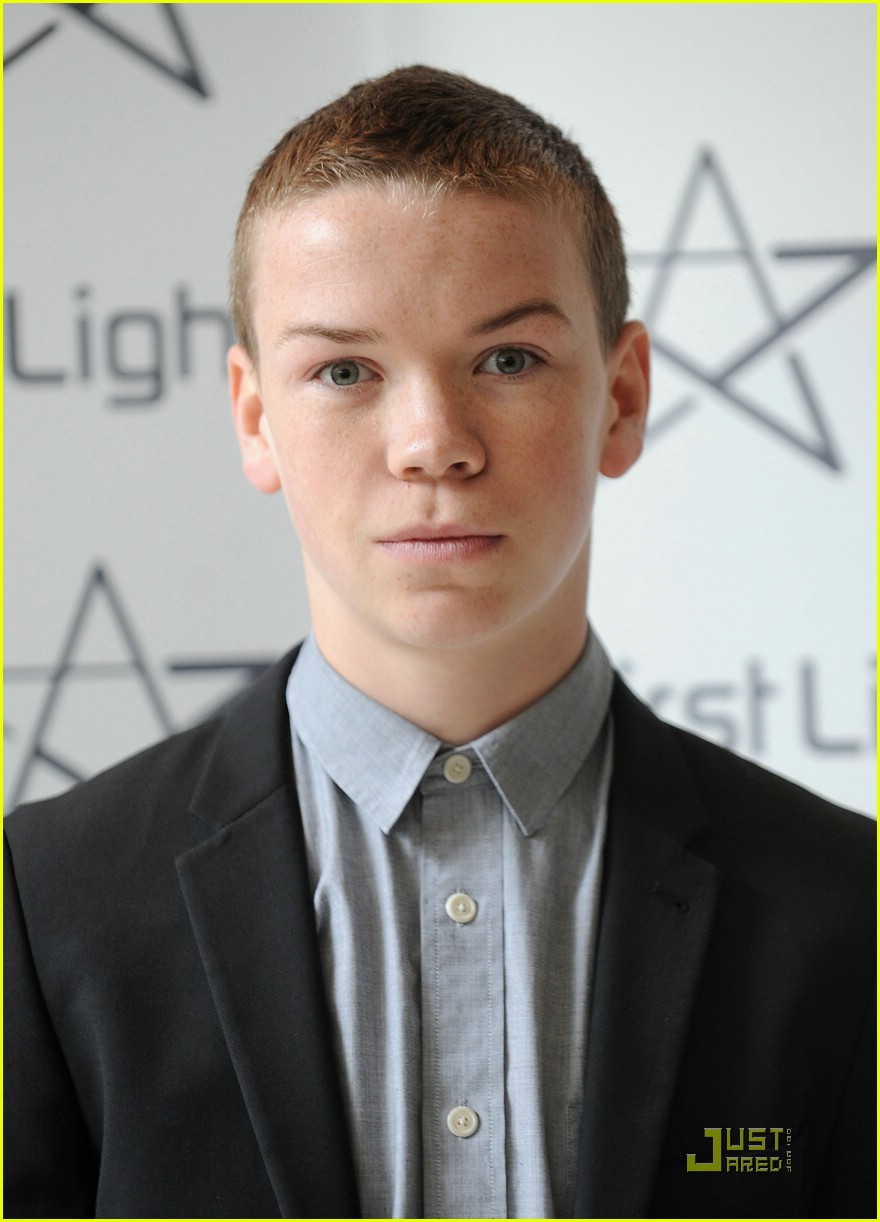 Will Poulter & Jessica Barden: 2011 First Light Awards!